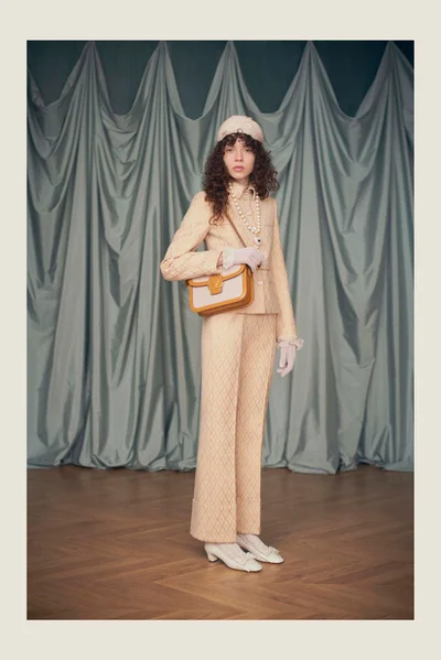 Look 55